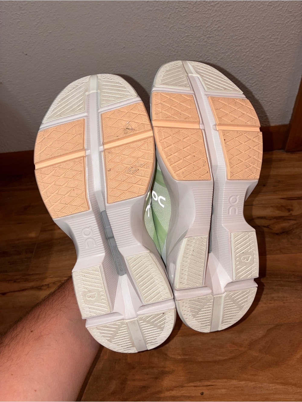 On Cloud Women’s Cloudpulse Trainer Running Shoe Sneakers - size 7 - Picture 7 of 10